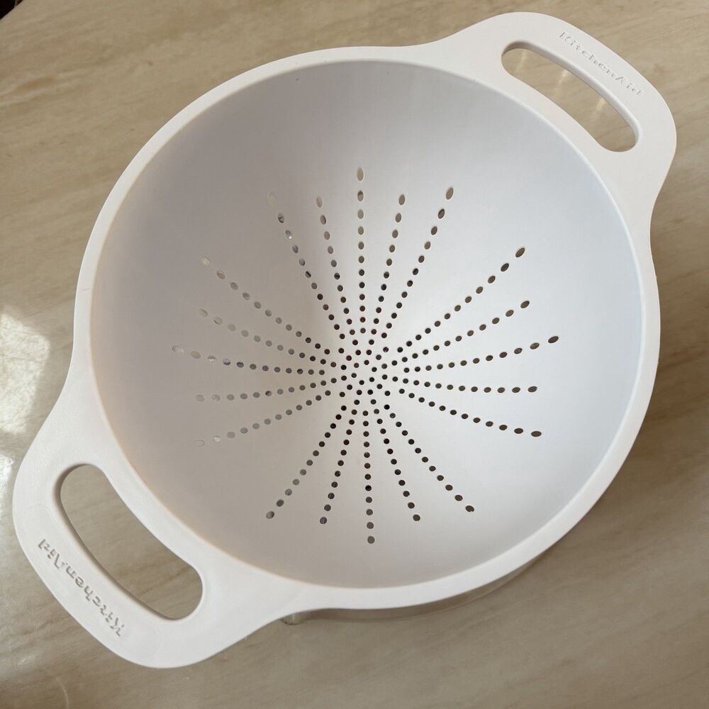 KitchenAid Classic Plastic Colander 5-Quart White  Large 14”x6”